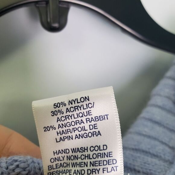 Old Navy Angora Blend Off-Shoulder Sweater Size XL - Picture 5 of 11